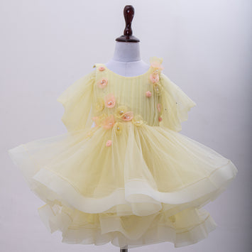 AMBRE DRESS IN TENDER YELLOW
