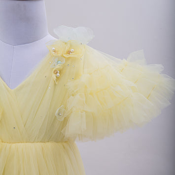 ARIANE GOWN IN TENDER YELLOW
